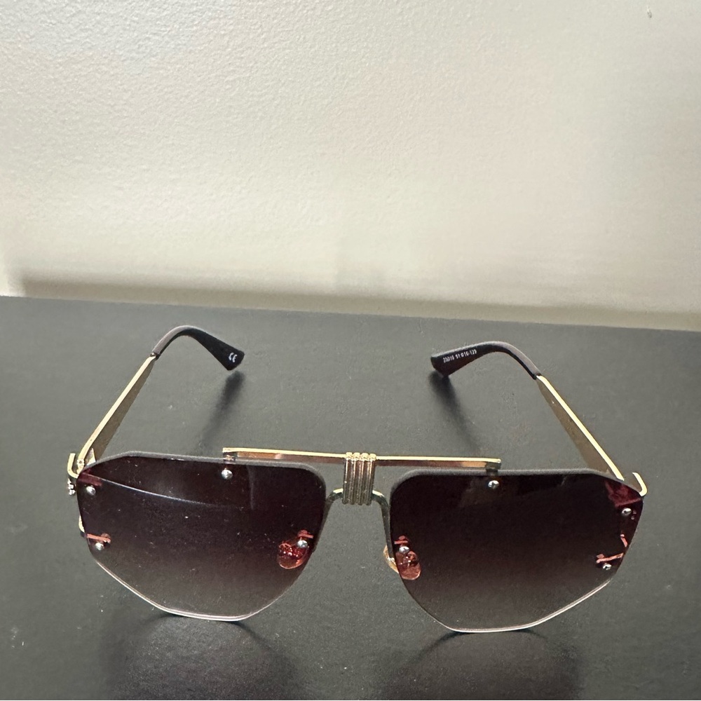 Stylish Gold and Brown Sunglasses